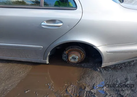 2006 Mercedes-Benz E 500 4Matic from USA, damaged, VIN WDBUF83J06X189394